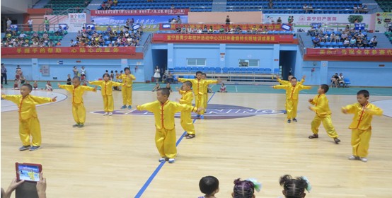 富宁县青少年校外活动中心暑期培训成果丰硕